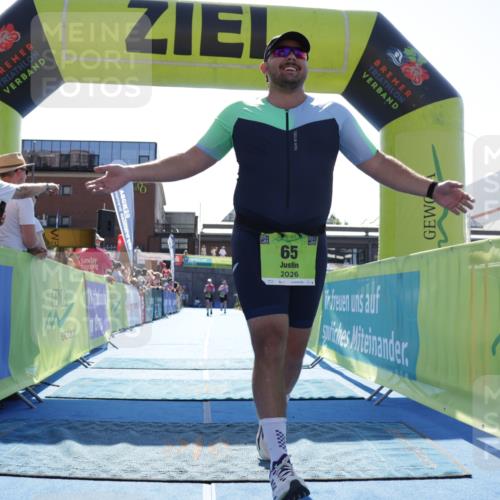 09.08.2026 - GEWOBA Citytriathlon Bremen Yannick Fuchs http://msf.ph/oto/9938247 09.08.2026 15:25:01 Ziel 58, 65, 300, 311 meine-sportfotos.de