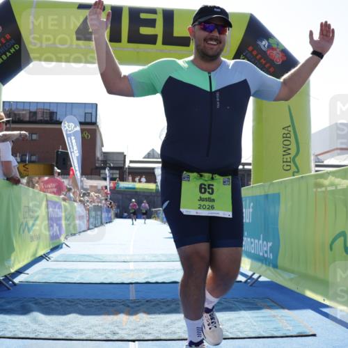 09.08.2026 - GEWOBA Citytriathlon Bremen Yannick Fuchs http://msf.ph/oto/9938248 09.08.2026 15:25:02 Ziel 58, 65, 300, 311 meine-sportfotos.de