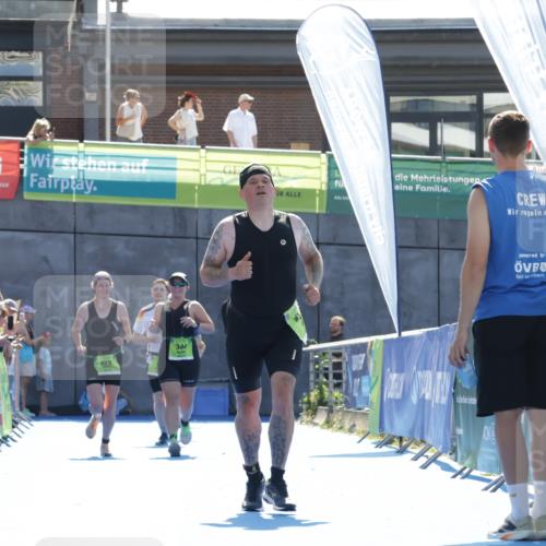 09.08.2026 - GEWOBA Citytriathlon Bremen Yannick Fuchs http://msf.ph/oto/9938290 09.08.2026 15:25:27 Ziel 413 meine-sportfotos.de