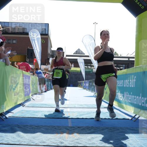 09.08.2026 - GEWOBA Citytriathlon Bremen Yannick Fuchs http://msf.ph/oto/9938325 09.08.2026 15:25:40 Ziel 53, 57, 64, 261, 335 meine-sportfotos.de