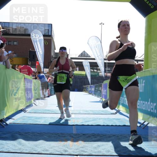 09.08.2026 - GEWOBA Citytriathlon Bremen Yannick Fuchs http://msf.ph/oto/9938326 09.08.2026 15:25:41 Ziel 53, 57, 64, 261, 335 meine-sportfotos.de