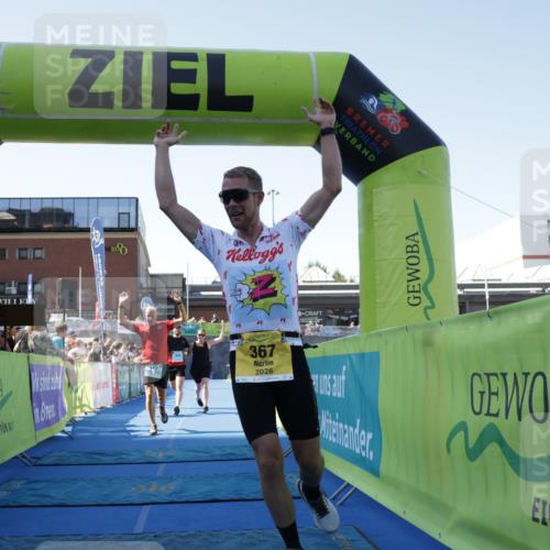 09.08.2026 - GEWOBA Citytriathlon Bremen Yannick Fuchs http://msf.ph/oto/9938398 09.08.2026 11:41:50 Ziel 117, 181, 245, 367 meine-sportfotos.de