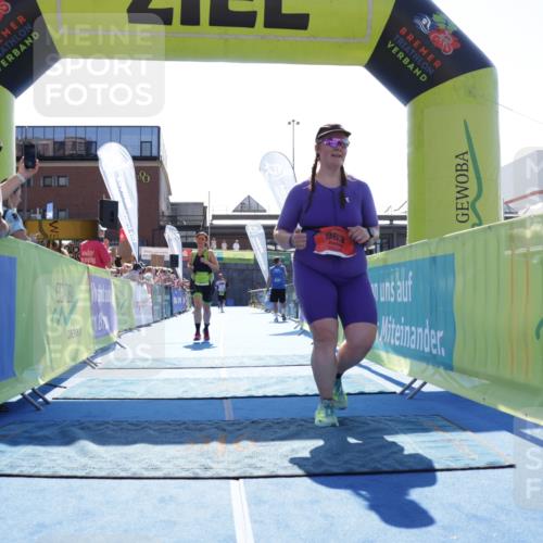09.08.2026 - GEWOBA Citytriathlon Bremen Yannick Fuchs http://msf.ph/oto/9938423 09.08.2026 15:26:25 Ziel 262, 409, 435, 963 meine-sportfotos.de