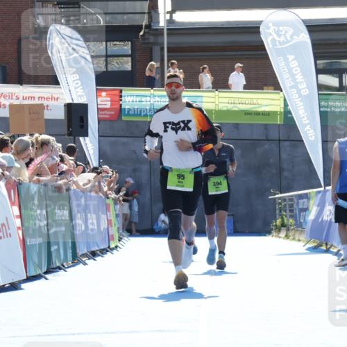 09.08.2026 - GEWOBA Citytriathlon Bremen Yannick Fuchs http://msf.ph/oto/9938434 09.08.2026 15:26:30 Ziel 95, 394, 409 meine-sportfotos.de
