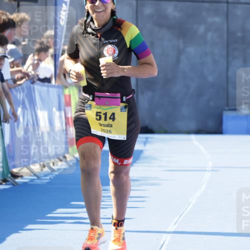 09.08.2026 - GEWOBA Citytriathlon Bremen Yannick Fuchs http://msf.ph/oto/9938457 09.08.2026 11:42:24 Ziel 514 meine-sportfotos.de