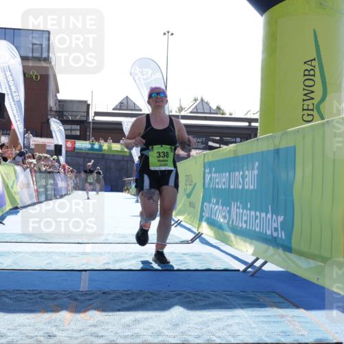09.08.2026 - GEWOBA Citytriathlon Bremen Yannick Fuchs http://msf.ph/oto/9938528 09.08.2026 15:27:01 Ziel 212, 338 meine-sportfotos.de