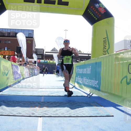 09.08.2026 - GEWOBA Citytriathlon Bremen Yannick Fuchs http://msf.ph/oto/9938530 09.08.2026 15:27:01 Ziel 212, 338 meine-sportfotos.de