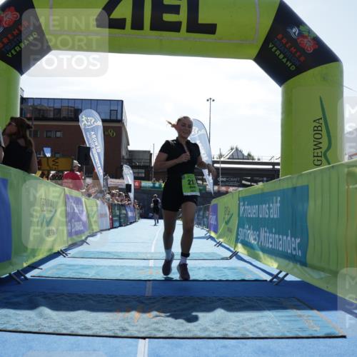 09.08.2026 - GEWOBA Citytriathlon Bremen Yannick Fuchs http://msf.ph/oto/9938546 09.08.2026 15:27:06 Ziel 212, 338 meine-sportfotos.de