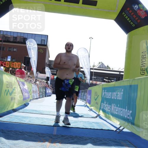 09.08.2026 - GEWOBA Citytriathlon Bremen Yannick Fuchs http://msf.ph/oto/9938596 09.08.2026 15:27:23 Ziel 20, 367, 424 meine-sportfotos.de