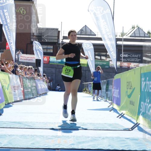 09.08.2026 - GEWOBA Citytriathlon Bremen Yannick Fuchs http://msf.ph/oto/9938626 09.08.2026 15:27:32 Ziel 213 meine-sportfotos.de