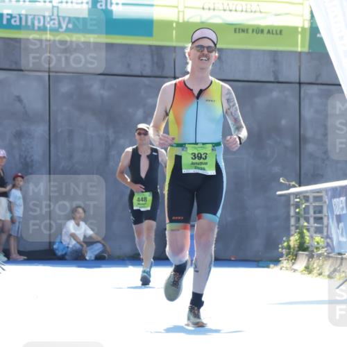 09.08.2026 - GEWOBA Citytriathlon Bremen Yannick Fuchs http://msf.ph/oto/9938640 09.08.2026 15:27:48 Ziel 393 meine-sportfotos.de