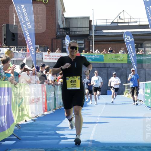 09.08.2026 - GEWOBA Citytriathlon Bremen Yannick Fuchs http://msf.ph/oto/9938650 09.08.2026 11:43:40 Ziel 119, 179, 491 meine-sportfotos.de