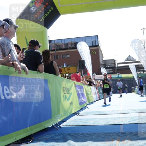 09.08.2026 - GEWOBA Citytriathlon Bremen Yannick Fuchs http://msf.ph/oto/9938673 09.08.2026 15:28:04 Ziel 172, 324, 448 meine-sportfotos.de