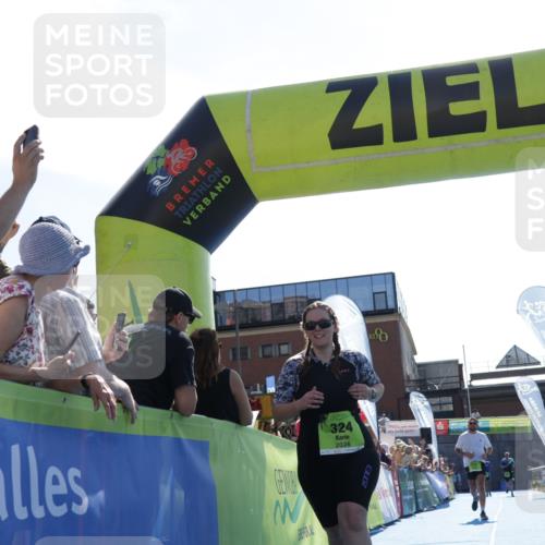 09.08.2026 - GEWOBA Citytriathlon Bremen Yannick Fuchs http://msf.ph/oto/9938678 09.08.2026 15:28:06 Ziel 172, 324 meine-sportfotos.de