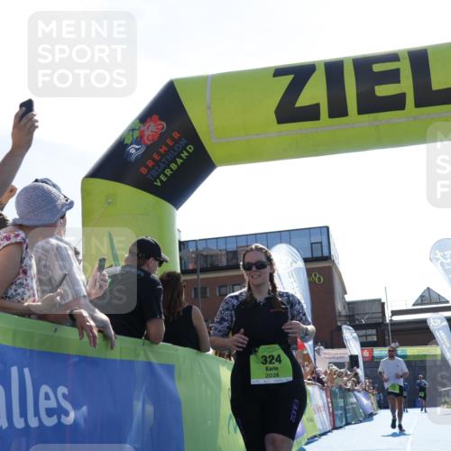 09.08.2026 - GEWOBA Citytriathlon Bremen Yannick Fuchs http://msf.ph/oto/9938680 09.08.2026 15:28:06 Ziel 172, 324 meine-sportfotos.de
