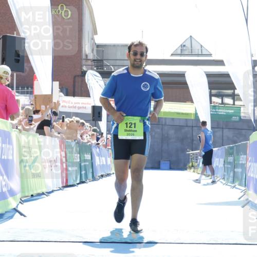 09.08.2026 - GEWOBA Citytriathlon Bremen Yannick Fuchs http://msf.ph/oto/9938697 09.08.2026 15:28:21 Ziel 121 meine-sportfotos.de