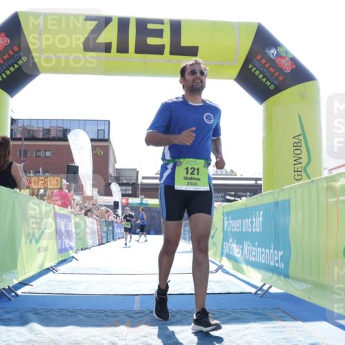 09.08.2026 - GEWOBA Citytriathlon Bremen Yannick Fuchs http://msf.ph/oto/9938701 09.08.2026 15:28:24 Ziel 121, 306 meine-sportfotos.de