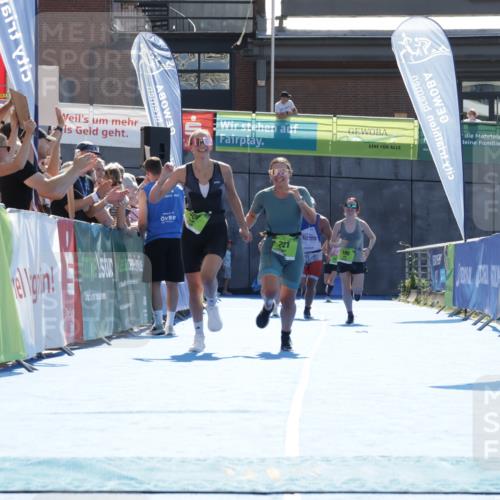 09.08.2026 - GEWOBA Citytriathlon Bremen Yannick Fuchs http://msf.ph/oto/9938729 09.08.2026 15:28:36 Ziel 221, 307, 392 meine-sportfotos.de
