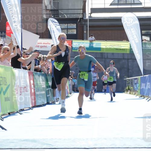 09.08.2026 - GEWOBA Citytriathlon Bremen Yannick Fuchs http://msf.ph/oto/9938731 09.08.2026 15:28:36 Ziel 221, 307, 392 meine-sportfotos.de