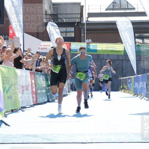 09.08.2026 - GEWOBA Citytriathlon Bremen Yannick Fuchs http://msf.ph/oto/9938733 09.08.2026 15:28:36 Ziel 221, 307, 392 meine-sportfotos.de