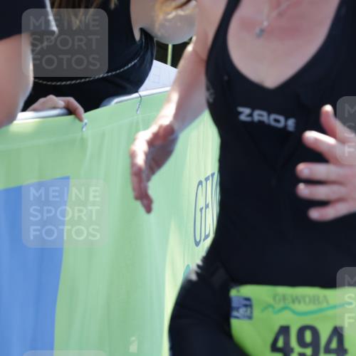 09.08.2026 - GEWOBA Citytriathlon Bremen Yannick Fuchs http://msf.ph/oto/9938763 09.08.2026 15:28:43 Ziel 195, 221, 227, 293, 307, 392, 494 meine-sportfotos.de