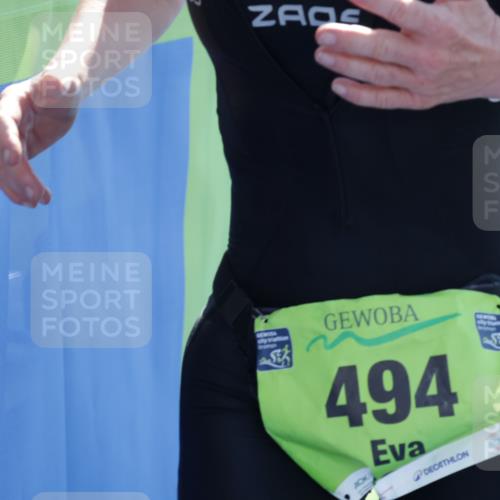 09.08.2026 - GEWOBA Citytriathlon Bremen Yannick Fuchs http://msf.ph/oto/9938765 09.08.2026 15:28:43 Ziel 195, 221, 227, 293, 307, 392, 494 meine-sportfotos.de
