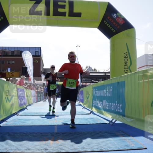 09.08.2026 - GEWOBA Citytriathlon Bremen Yannick Fuchs http://msf.ph/oto/9938770 09.08.2026 15:28:53 Ziel 152, 472 meine-sportfotos.de