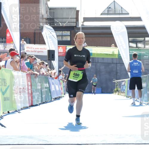 09.08.2026 - GEWOBA Citytriathlon Bremen Yannick Fuchs http://msf.ph/oto/9938816 09.08.2026 15:29:11 Ziel 471, 480 meine-sportfotos.de