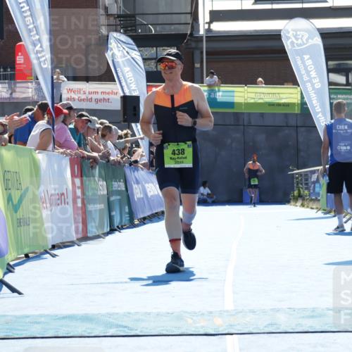 09.08.2026 - GEWOBA Citytriathlon Bremen Yannick Fuchs http://msf.ph/oto/9938842 09.08.2026 15:29:29 Ziel 296, 438 meine-sportfotos.de
