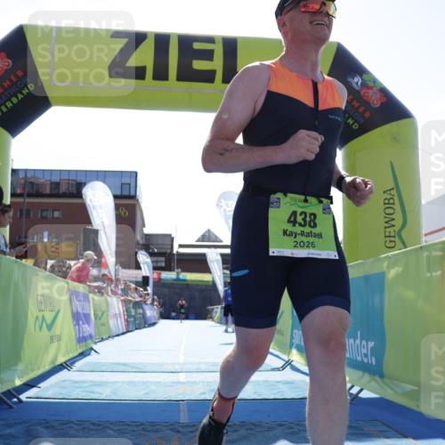 09.08.2026 - GEWOBA Citytriathlon Bremen Yannick Fuchs http://msf.ph/oto/9938858 09.08.2026 15:29:32 Ziel 438 meine-sportfotos.de