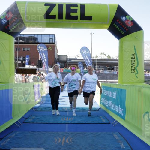 09.08.2026 - GEWOBA Citytriathlon Bremen Yannick Fuchs http://msf.ph/oto/9938976 09.08.2026 11:45:49 Ziel 79 meine-sportfotos.de