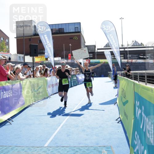 09.08.2026 - GEWOBA Citytriathlon Bremen Yannick Fuchs http://msf.ph/oto/9938986 09.08.2026 15:30:10 Ziel 231, 326, 330 meine-sportfotos.de