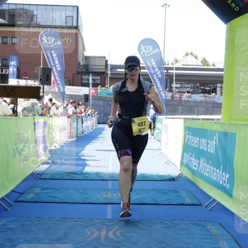 09.08.2026 - GEWOBA Citytriathlon Bremen Yannick Fuchs http://msf.ph/oto/9939016 09.08.2026 11:46:13 Ziel 415, 487 meine-sportfotos.de