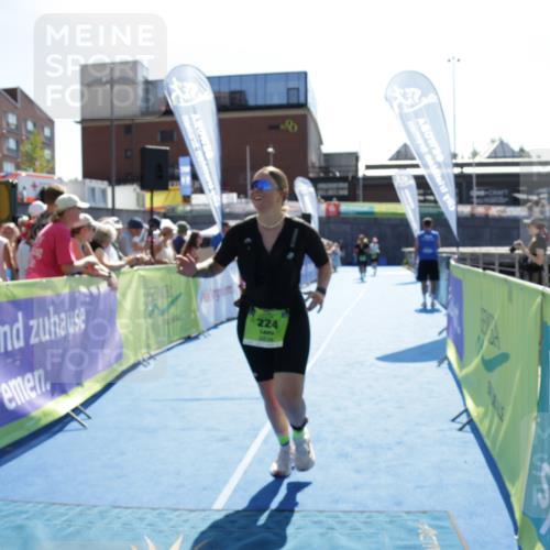 09.08.2026 - GEWOBA Citytriathlon Bremen Yannick Fuchs http://msf.ph/oto/9939120 09.08.2026 15:30:57 Ziel 224, 292 meine-sportfotos.de