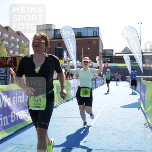 09.08.2026 - GEWOBA Citytriathlon Bremen Yannick Fuchs http://msf.ph/oto/9939155 09.08.2026 15:31:04 Ziel 258, 423, 460, 488 meine-sportfotos.de