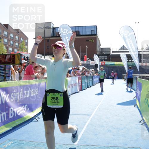 09.08.2026 - GEWOBA Citytriathlon Bremen Yannick Fuchs http://msf.ph/oto/9939162 09.08.2026 15:31:05 Ziel 258, 423, 460, 488 meine-sportfotos.de
