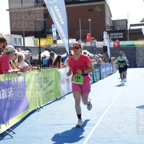 09.08.2026 - GEWOBA Citytriathlon Bremen Yannick Fuchs http://msf.ph/oto/9939200 09.08.2026 15:31:17 Ziel 142, 199, 430 meine-sportfotos.de