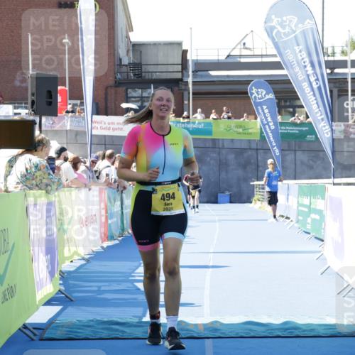 09.08.2026 - GEWOBA Citytriathlon Bremen Yannick Fuchs http://msf.ph/oto/9939223 09.08.2026 11:48:04 Ziel 494 meine-sportfotos.de