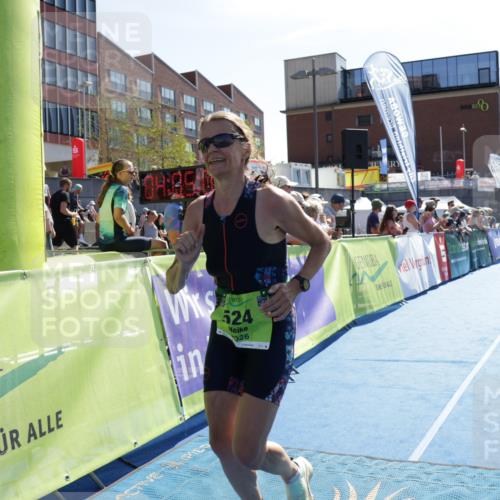 09.08.2026 - GEWOBA Citytriathlon Bremen Yannick Fuchs http://msf.ph/oto/9939255 09.08.2026 15:31:32 Ziel 524 meine-sportfotos.de