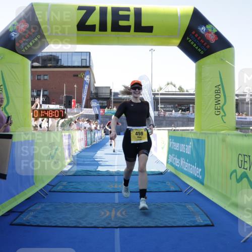 09.08.2026 - GEWOBA Citytriathlon Bremen Yannick Fuchs http://msf.ph/oto/9939256 09.08.2026 11:48:11 Ziel 459 meine-sportfotos.de