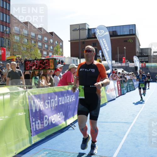 09.08.2026 - GEWOBA Citytriathlon Bremen Yannick Fuchs http://msf.ph/oto/9939346 09.08.2026 15:32:01 Ziel 381, 419, 476, 489 meine-sportfotos.de