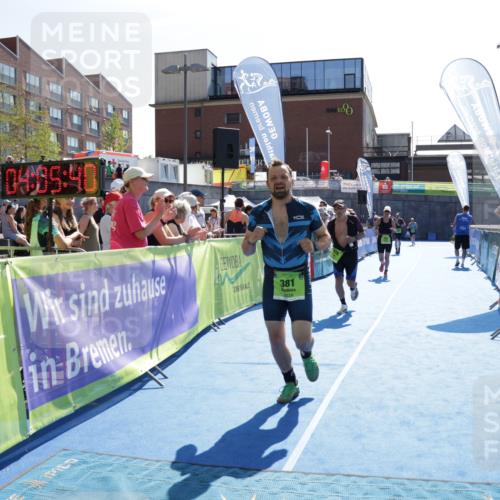 09.08.2026 - GEWOBA Citytriathlon Bremen Yannick Fuchs http://msf.ph/oto/9939362 09.08.2026 15:32:03 Ziel 381, 419, 476, 489, 492 meine-sportfotos.de