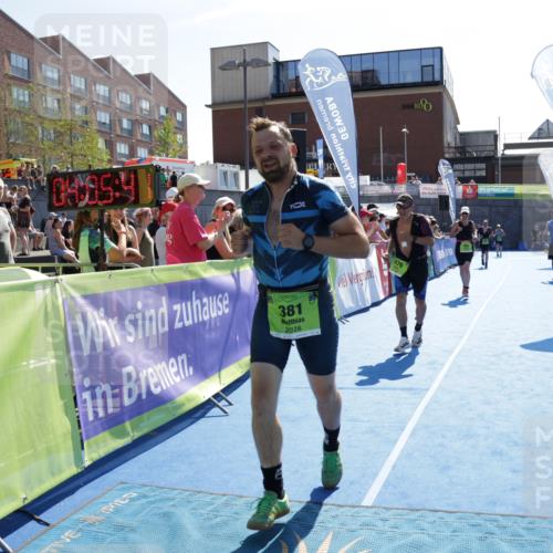 09.08.2026 - GEWOBA Citytriathlon Bremen Yannick Fuchs http://msf.ph/oto/9939367 09.08.2026 15:32:04 Ziel 381, 419, 476, 489, 492 meine-sportfotos.de