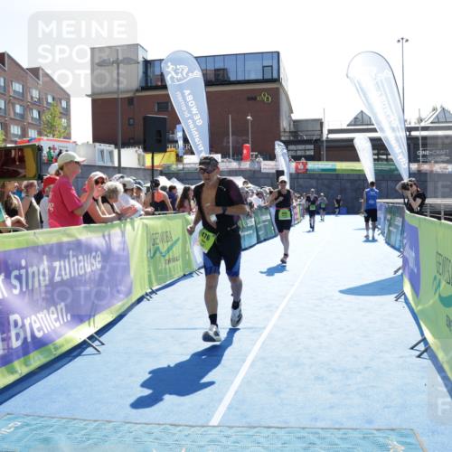 09.08.2026 - GEWOBA Citytriathlon Bremen Yannick Fuchs http://msf.ph/oto/9939372 09.08.2026 15:32:05 Ziel 381, 419, 476, 492 meine-sportfotos.de