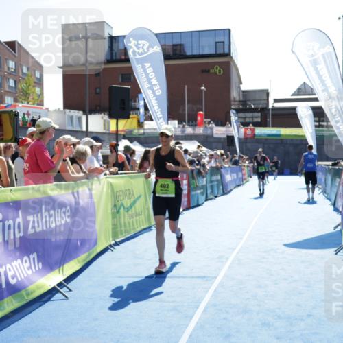 09.08.2026 - GEWOBA Citytriathlon Bremen Yannick Fuchs http://msf.ph/oto/9939383 09.08.2026 15:32:06 Ziel 381, 419, 476, 492 meine-sportfotos.de