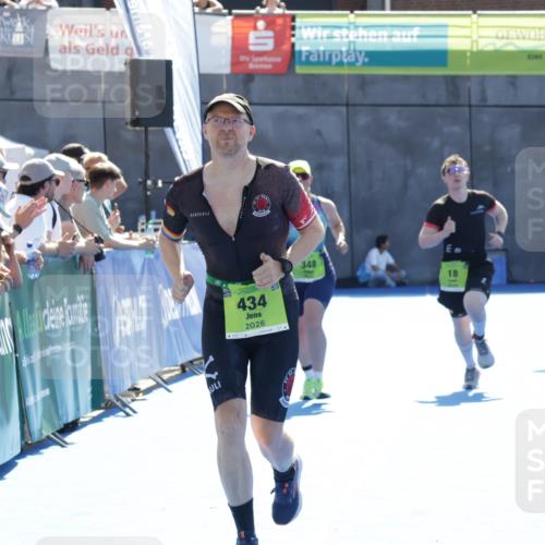 09.08.2026 - GEWOBA Citytriathlon Bremen Yannick Fuchs http://msf.ph/oto/9939398 09.08.2026 15:32:09 Ziel 18, 381, 434, 476, 492 meine-sportfotos.de