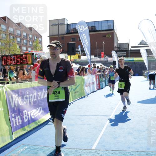 09.08.2026 - GEWOBA Citytriathlon Bremen Yannick Fuchs http://msf.ph/oto/9939411 09.08.2026 15:32:13 Ziel 18, 348, 434, 492 meine-sportfotos.de