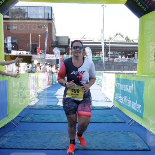 09.08.2026 - GEWOBA Citytriathlon Bremen Yannick Fuchs http://msf.ph/oto/9939414 09.08.2026 11:48:57 Ziel 429, 499 meine-sportfotos.de