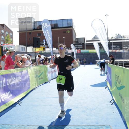 09.08.2026 - GEWOBA Citytriathlon Bremen Yannick Fuchs http://msf.ph/oto/9939415 09.08.2026 15:32:13 Ziel 18, 348, 434, 492 meine-sportfotos.de