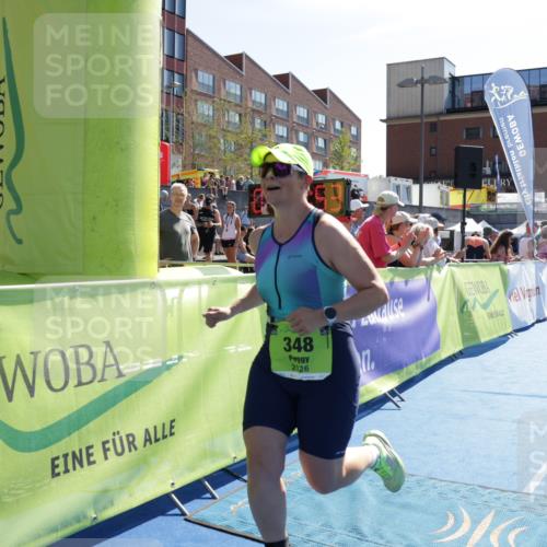 09.08.2026 - GEWOBA Citytriathlon Bremen Yannick Fuchs http://msf.ph/oto/9939434 09.08.2026 15:32:16 Ziel 18, 348, 434 meine-sportfotos.de